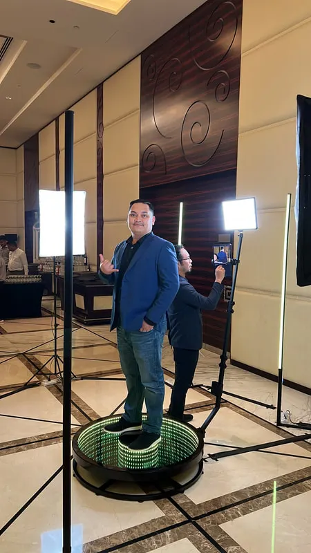 VAD Technologies wins “Technology Distribution Disruptor of the Year” Award 2022