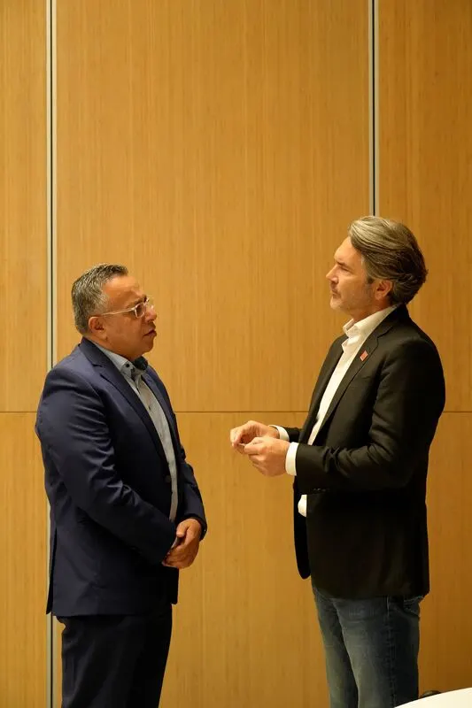 Dropbox partners with VAD Technologies in the Middle East